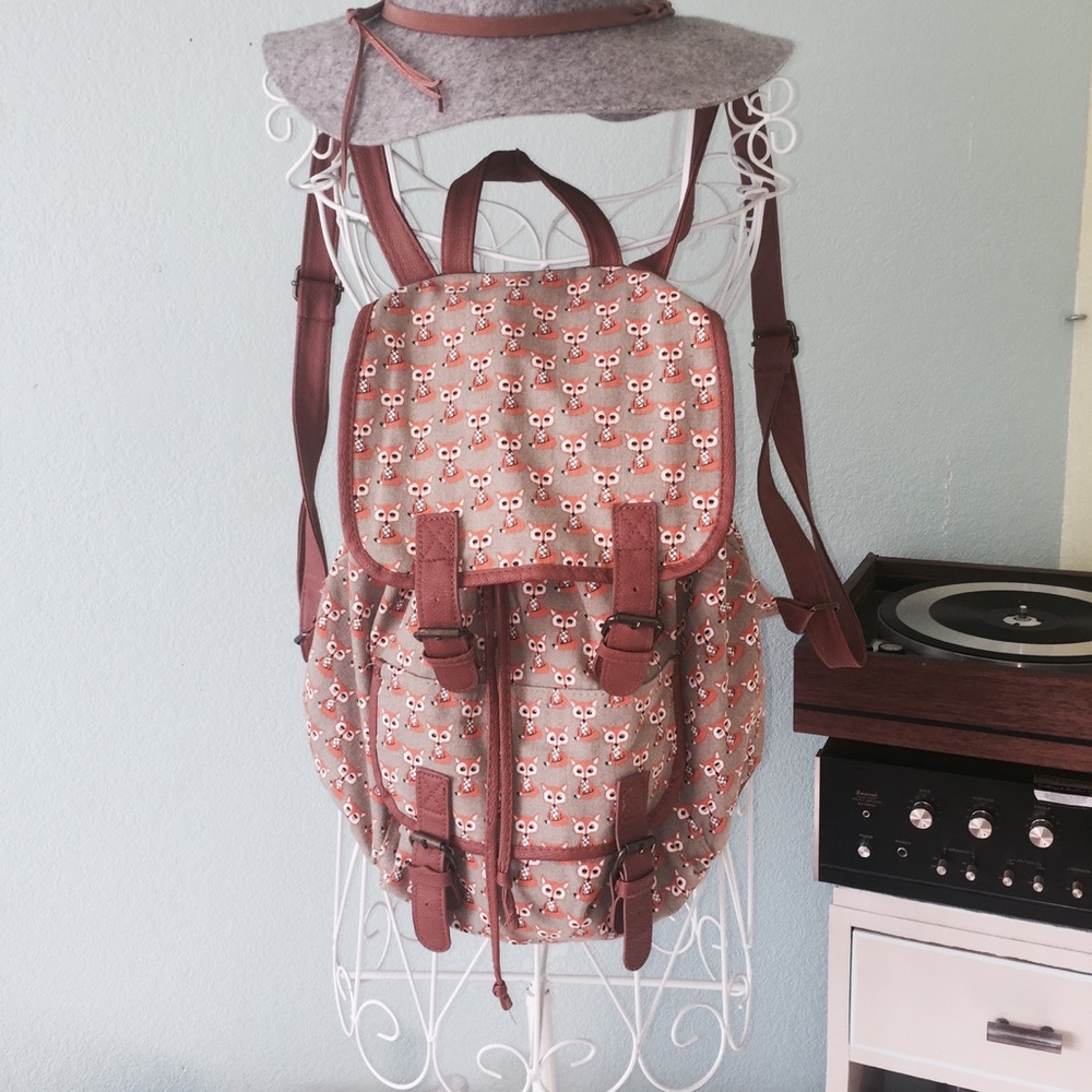 ADORABLE Francesca Fox Rucksack Style Bag🦊💛